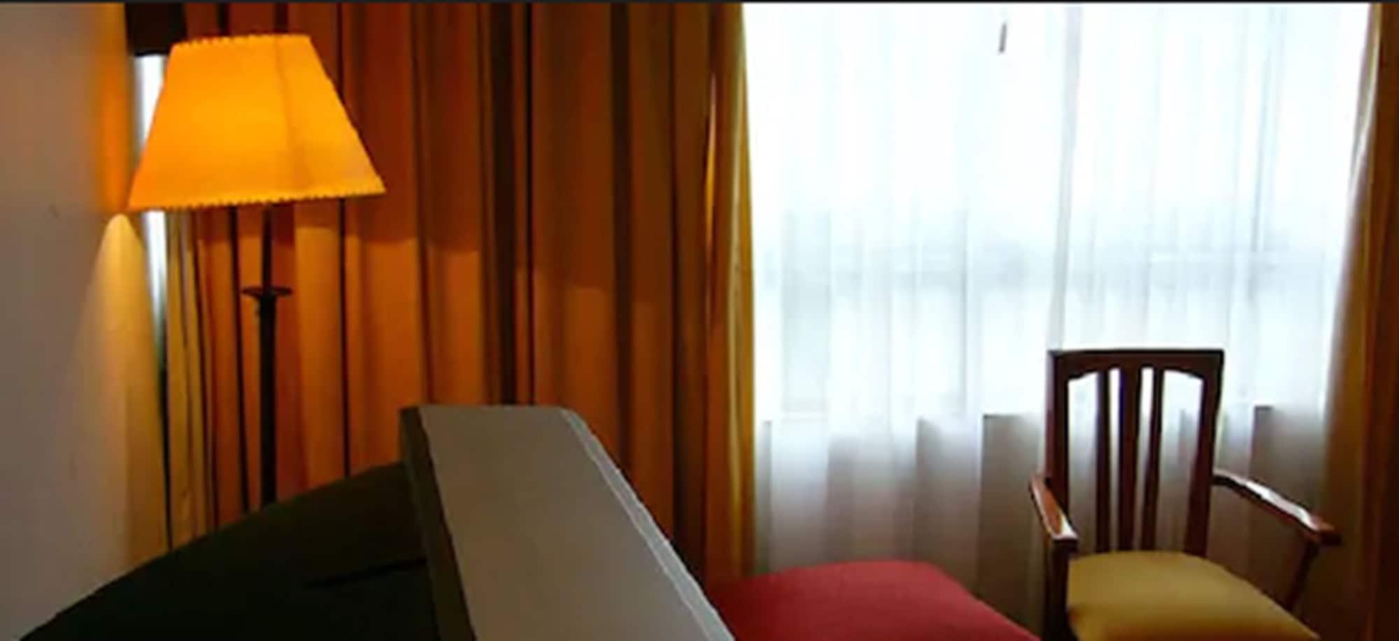 Hotel Alcala Del Rio Сантьяго Экстерьер фото